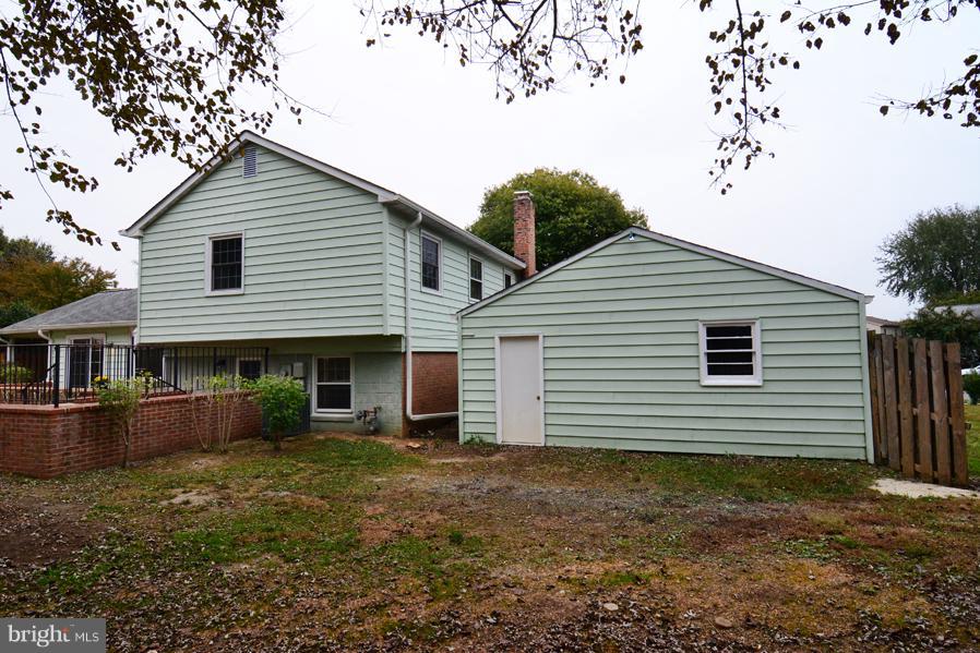 7610 Hayfield Road Alexandria, VA 22315 - Photo 21 of 28 Exterior (General)