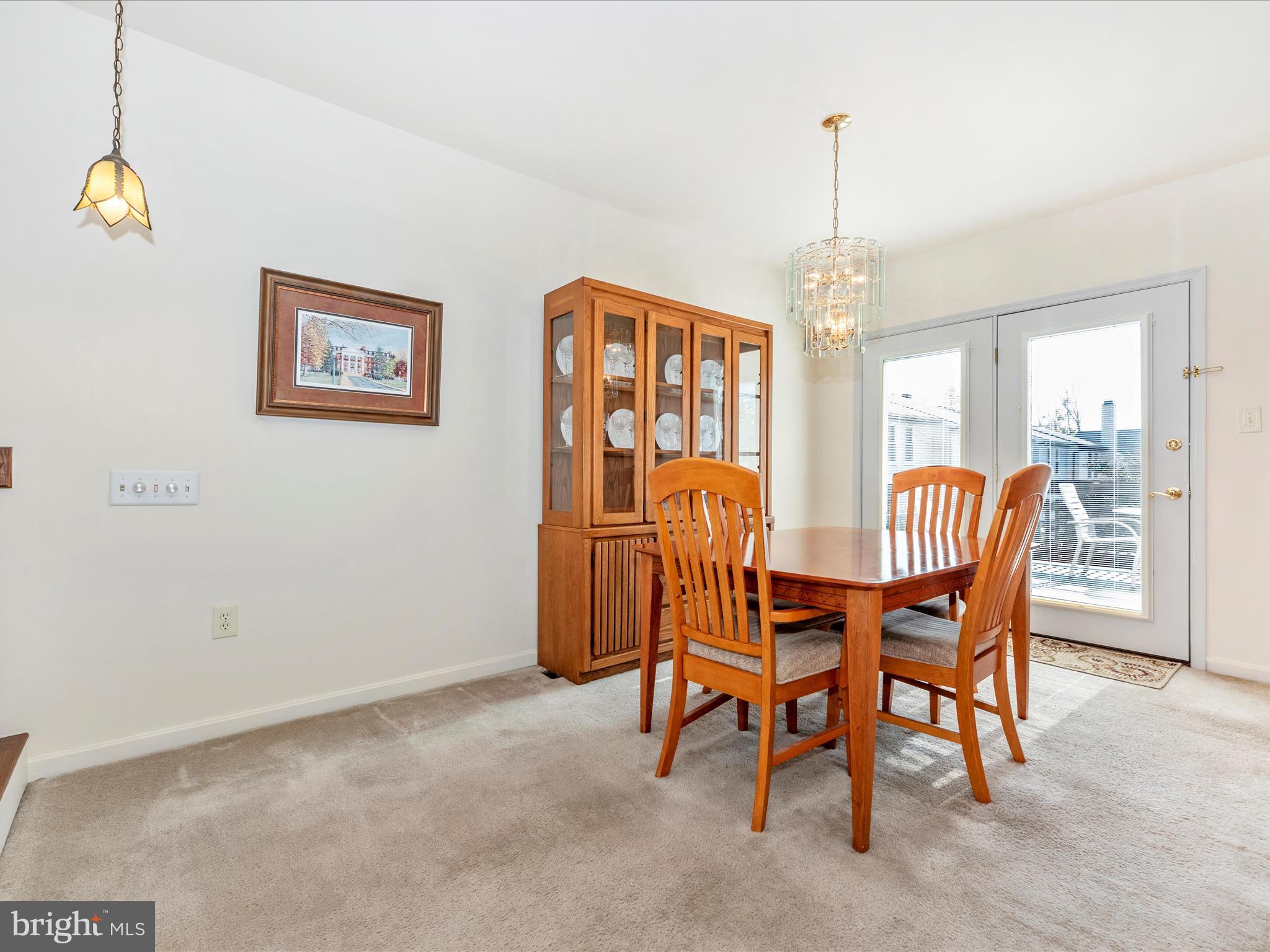9 Victoria Square Frederick, MD 21702 - Photo 12 of 42 Dining Room