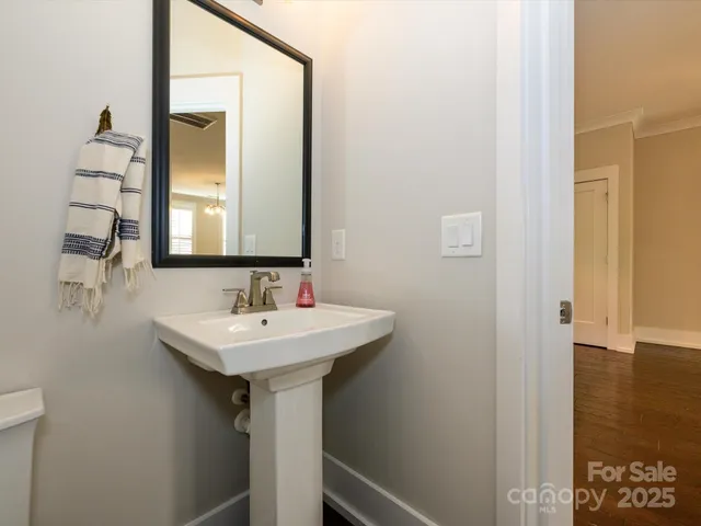 $795,000 | 1640 Kenilworth Avenue, Charlotte, NC 28203