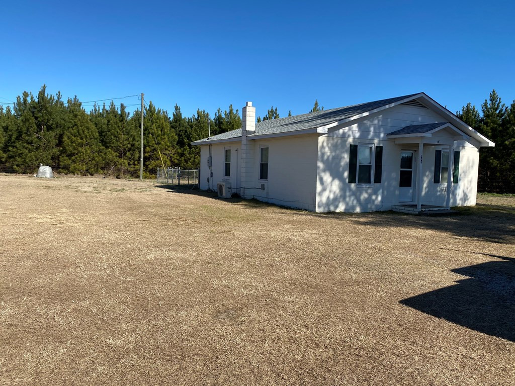 969 Watson Road Trenton, SC 29847 - Photo 2 of 9