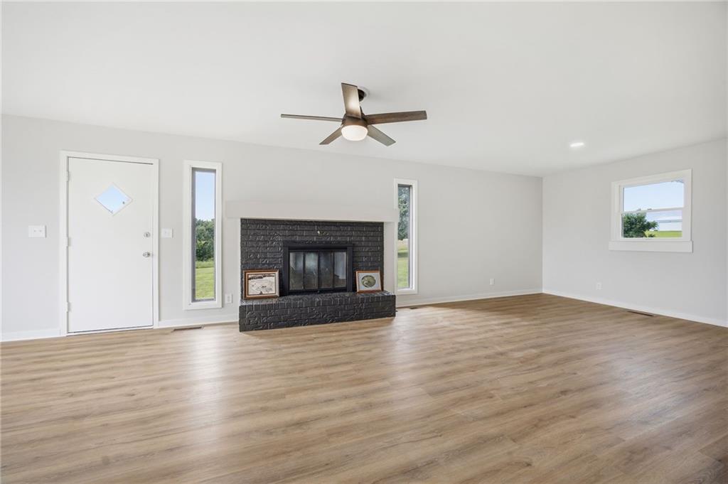 16101 Cantrell Road Bonner Springs, KS 66012 - Photo 14 of 56