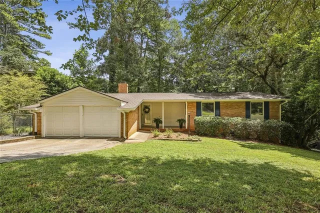 $3,250 | 3705 Donaldson Drive Northeast, Brookhaven, GA 30319