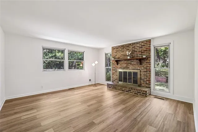 $3,250 | 3705 Donaldson Drive Northeast, Brookhaven, GA 30319