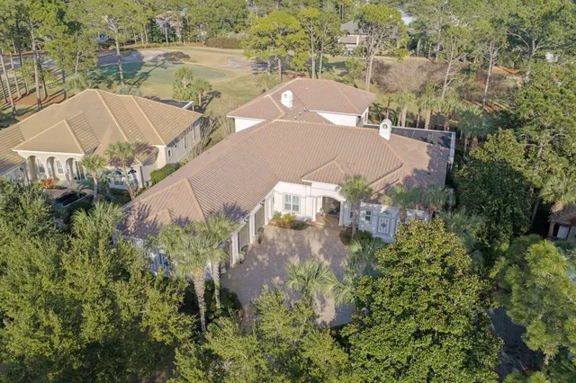 $3,800,000 | 1492 East Island Green Lane East, Destin, FL 32550