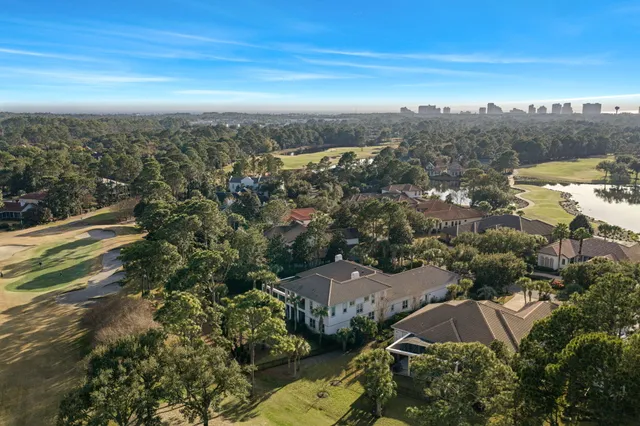 $3,800,000 | 1492 East Island Green Lane East, Destin, FL 32550