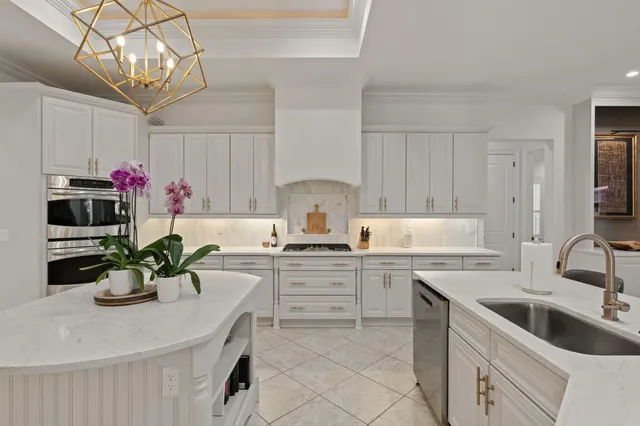 $3,800,000 | 1492 East Island Green Lane East, Destin, FL 32550