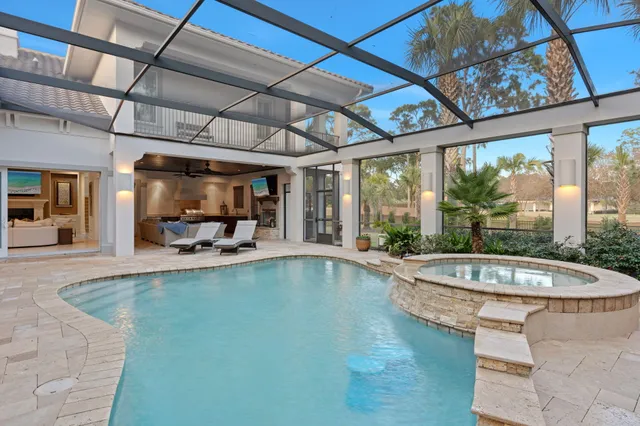 $3,800,000 | 1492 East Island Green Lane East, Destin, FL 32550