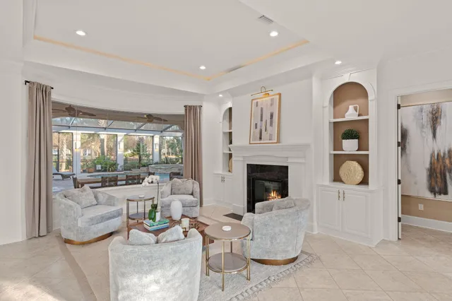 $3,800,000 | 1492 East Island Green Lane East, Destin, FL 32550