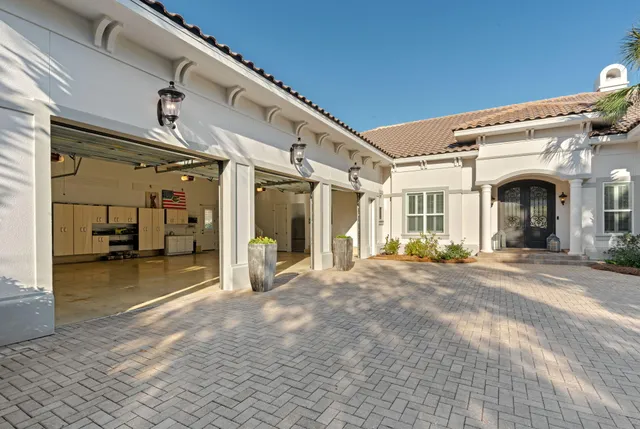 $3,800,000 | 1492 East Island Green Lane East, Destin, FL 32550