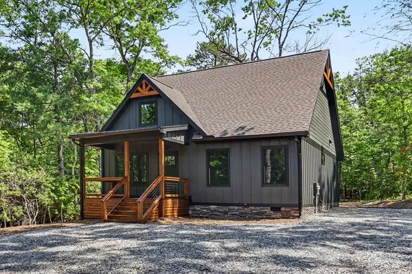 $399,900 | 177 Poteete Creek Road, Blairsville, GA 30512
