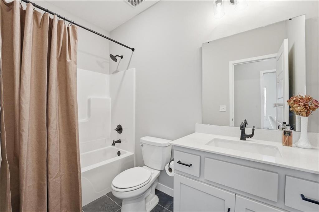 1024 Branchwood Lane Raymore, MO 64083 - Photo 28 of 41
