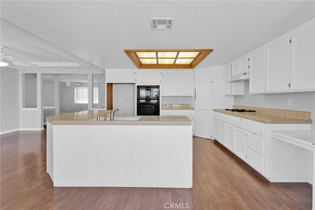 12275 Tesuque Road Apple Valley, CA 92308 - Photo 23 of 53