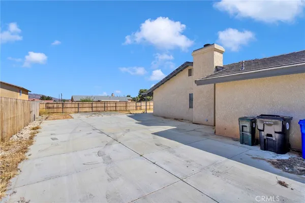 $465,000 | 12275 Tesuque Road, Apple Valley, CA 92308
