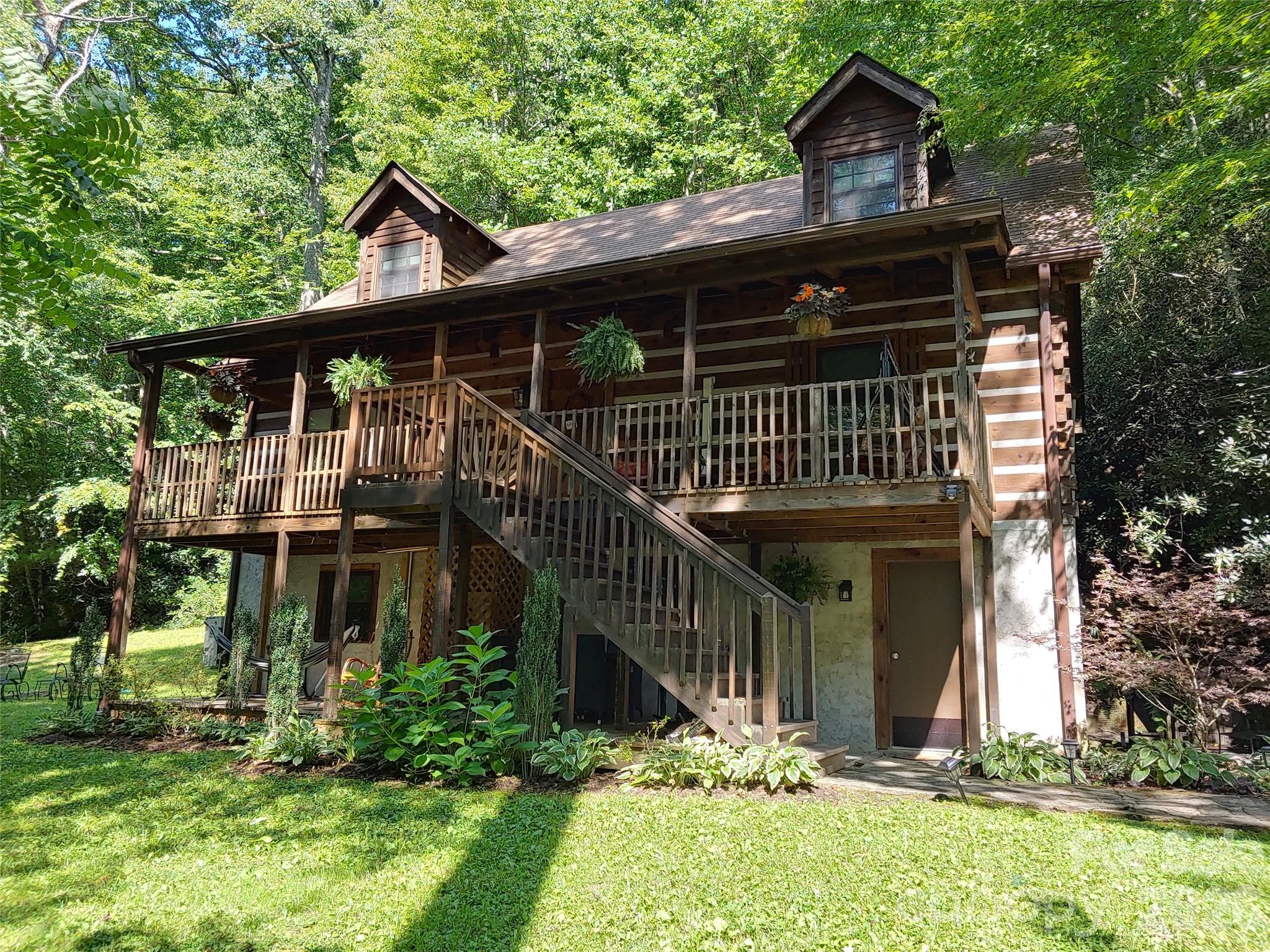 48 Buck Ridge Road Fairview, NC 28730 - Photo 2 of 40