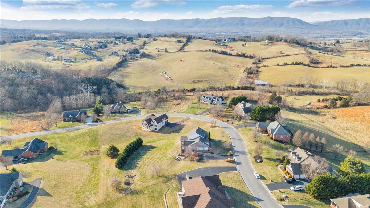 574 Frontier Way Fincastle, VA 24090 - Photo 102 of 104 109-DJI_20260102160544_0032_D