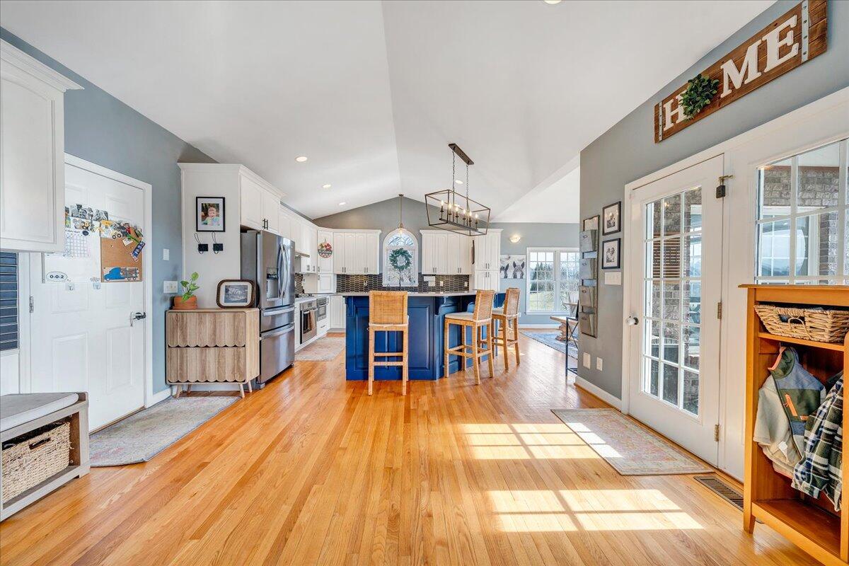 574 Frontier Way Fincastle, VA 24090 - Photo 21 of 104 023-MIB02301