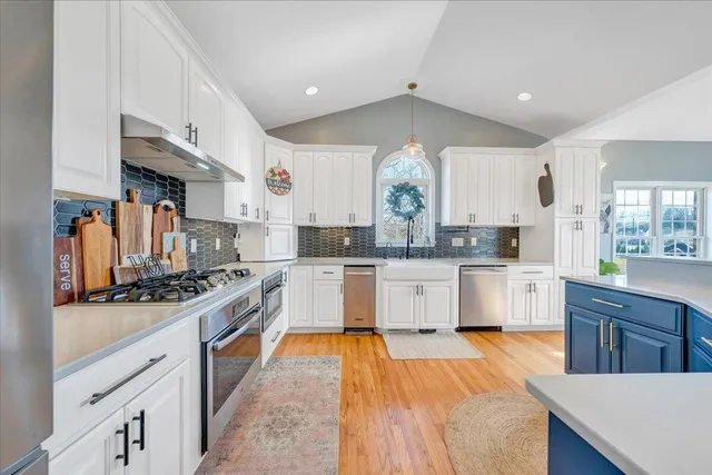 $899,950 | 574 Frontier Way, Fincastle, VA 24090