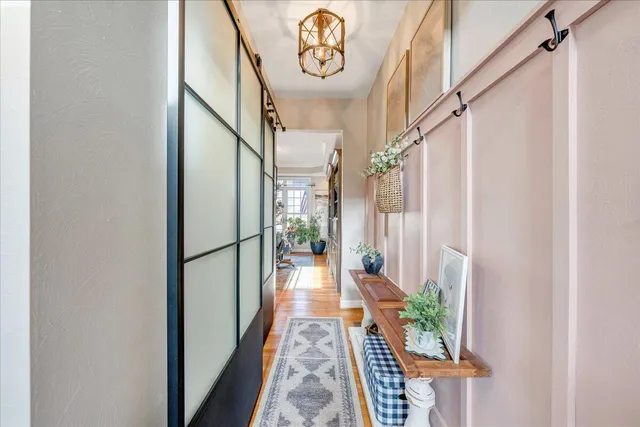 $899,950 | 574 Frontier Way, Fincastle, VA 24090