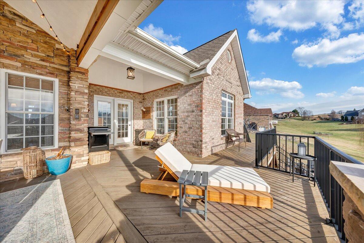 574 Frontier Way Fincastle, VA 24090 - Photo 76 of 104 081-MIB02451