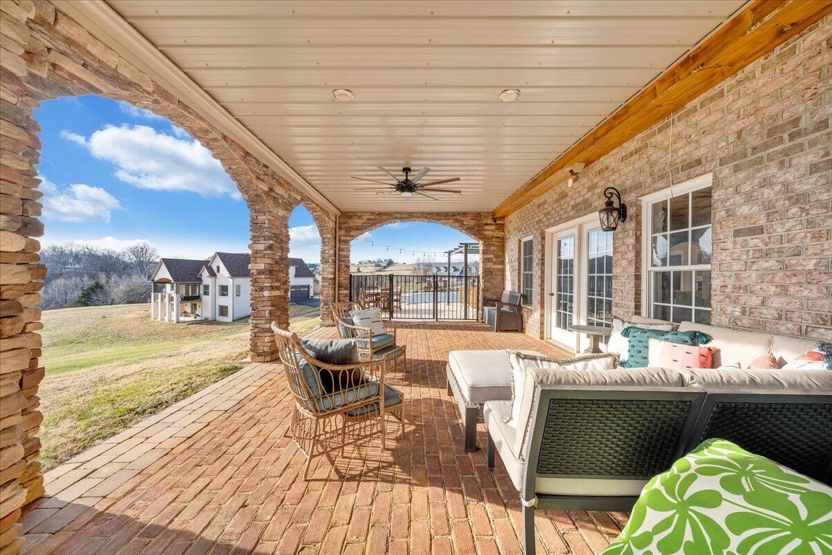 574 Frontier Way Fincastle, VA 24090 - Photo 78 of 104 082-MIB02454