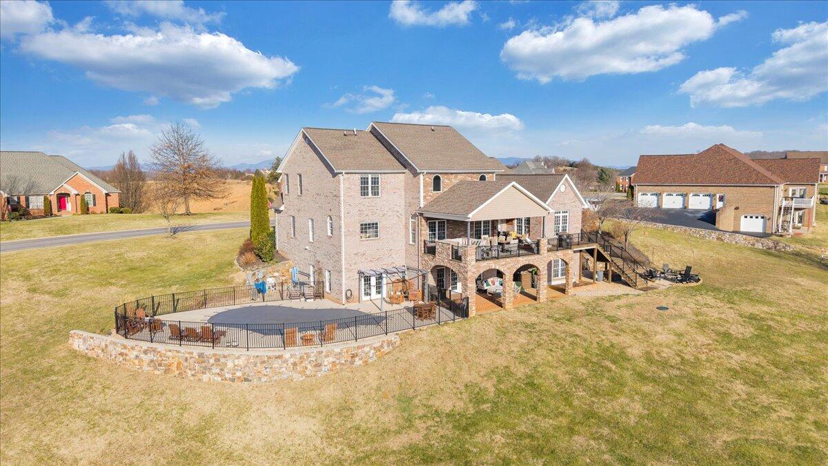 574 Frontier Way Fincastle, VA 24090 - Photo 89 of 104 094-DJI_20260102160050_0016_D