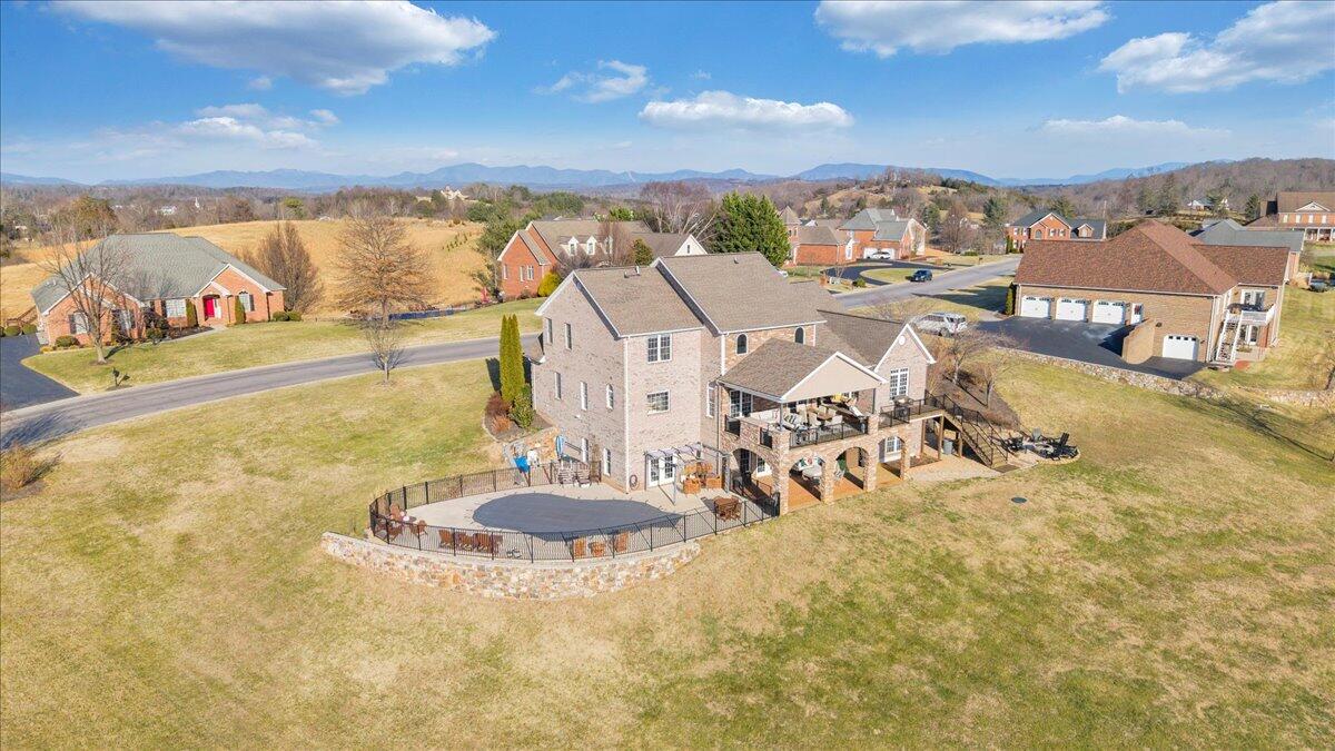 574 Frontier Way Fincastle, VA 24090 - Photo 90 of 104 095-DJI_20260102160101_0017_D