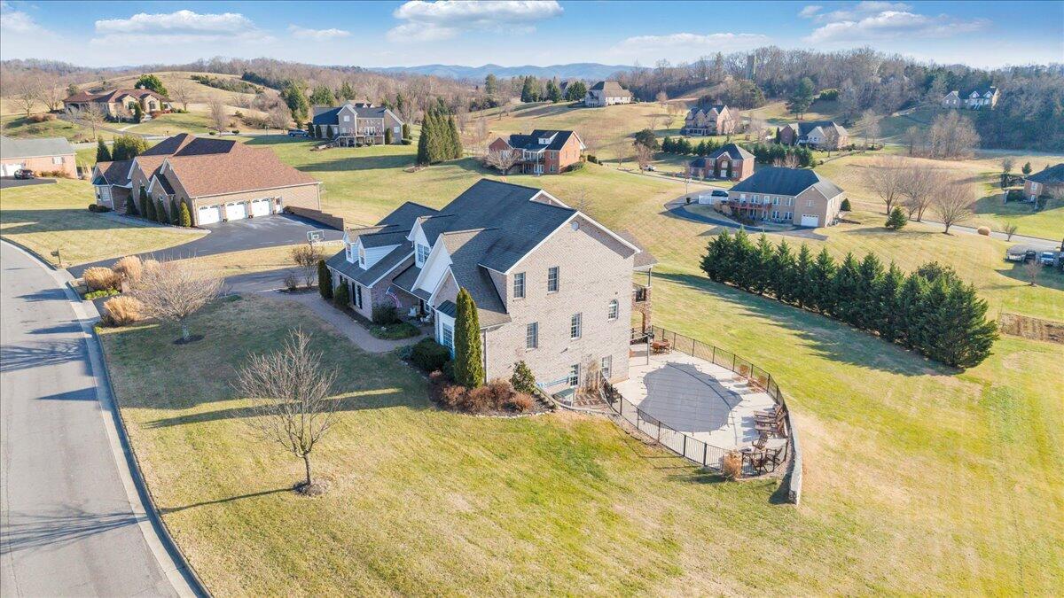 574 Frontier Way Fincastle, VA 24090 - Photo 95 of 104 100-DJI_20260102160408_0027_D