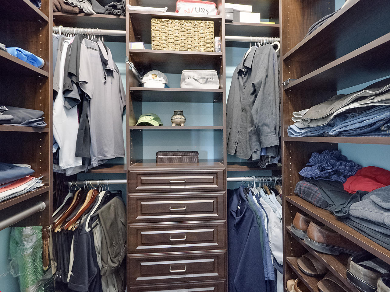 1570 Island Cove Road Fort Pierce, FL 34949 - Photo 17 of 34 Walk In Closet