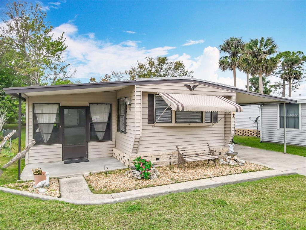 804 Swallow Lane Osteen, FL 32764 - Photo 2 of 29