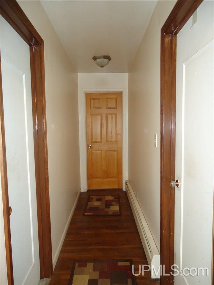 6762 N Road Escanaba, MI 49829 - Photo 16 of 25
