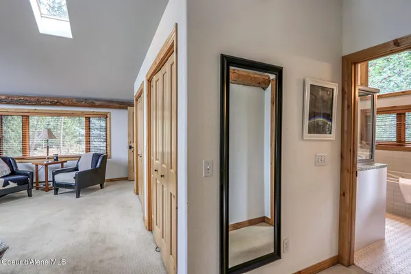 $985,000 | 23 West Bay Wood Lane, Hope, ID 83836