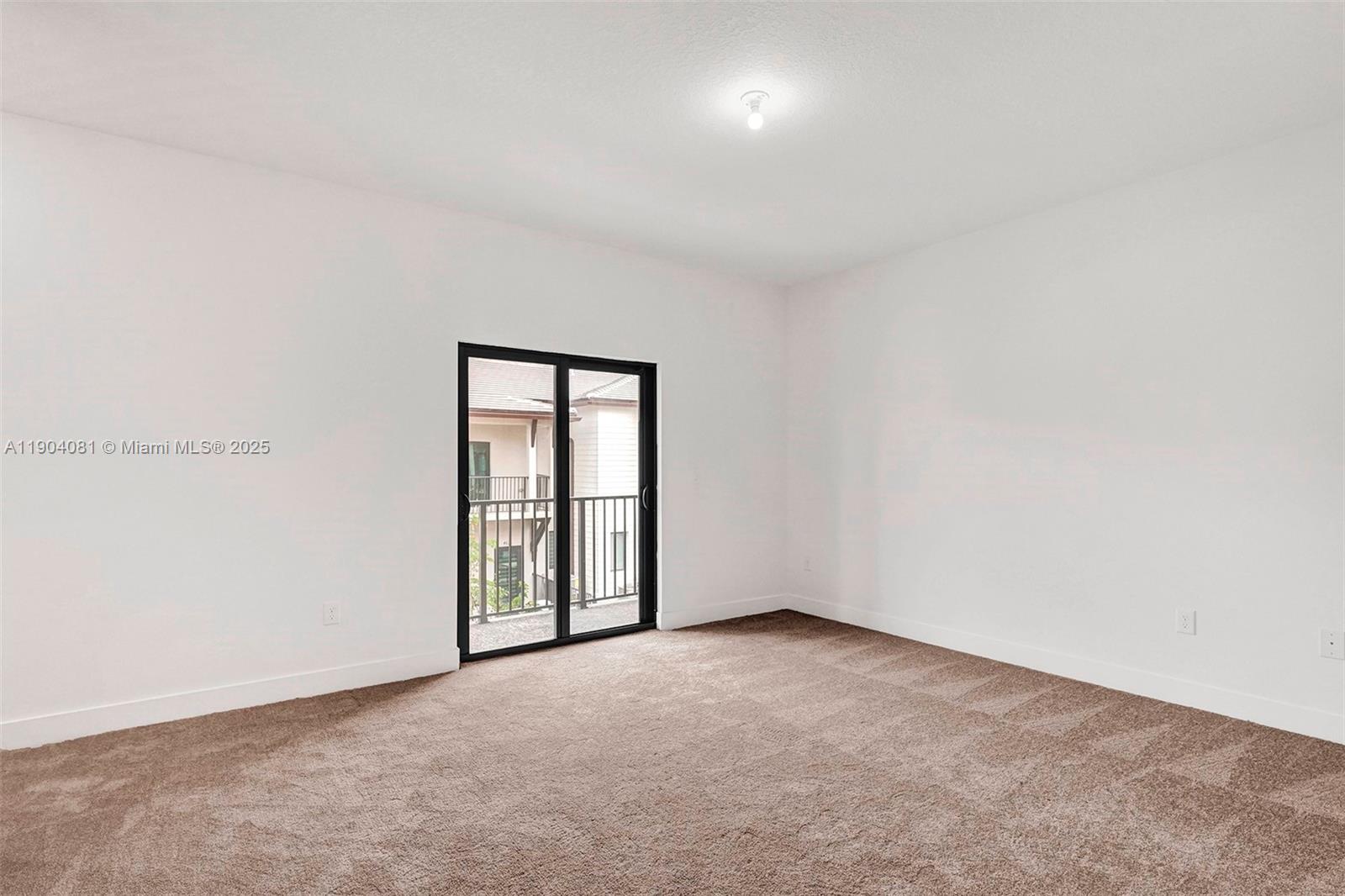 4614 Northwest 83rd Path Doral, FL 33166 - Photo 27 of 49