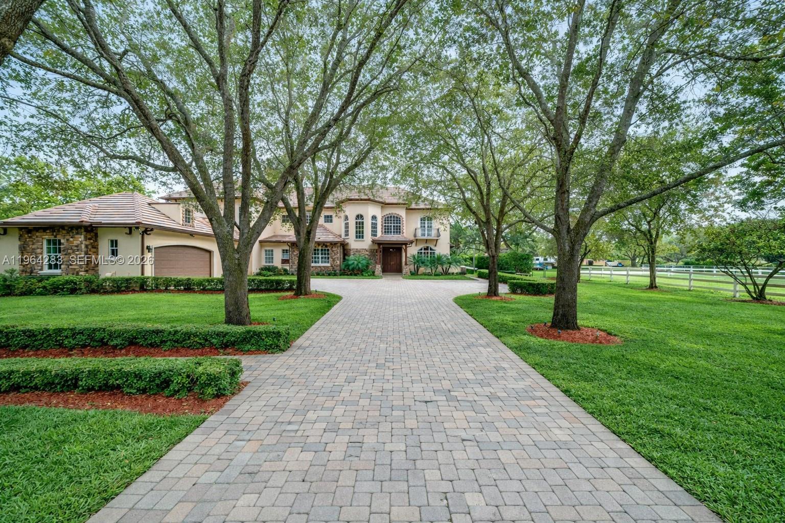 12270 Southwest 45th Street Miami, FL 33175 - Photo 4 of 46