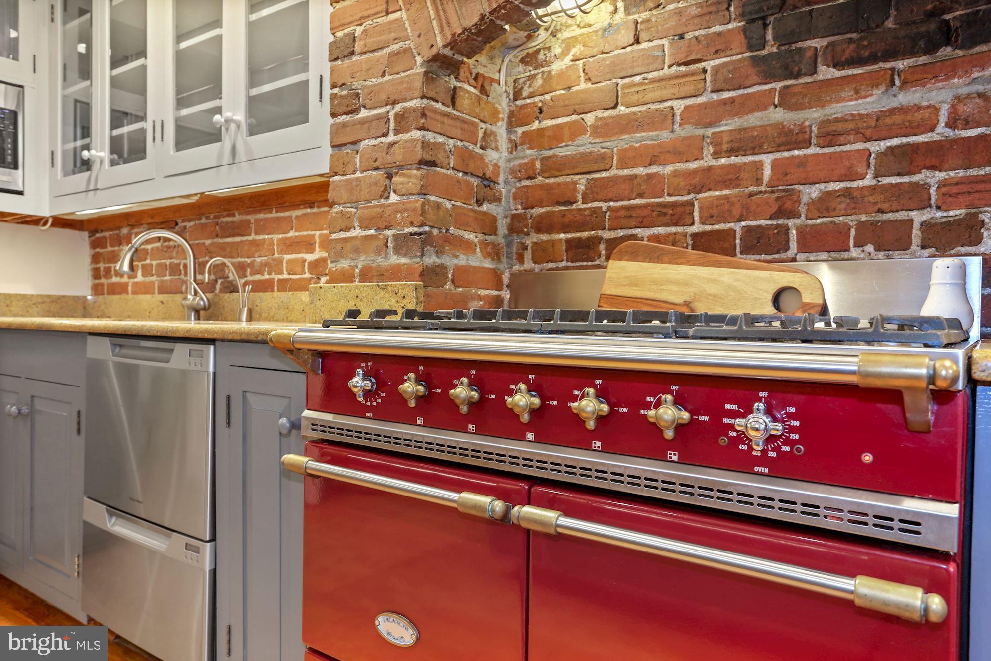 107 5th Street Southeast Washington, DC 20003 - Photo 13 of 32 40" Lacanche French range , dual drawer dishwasher