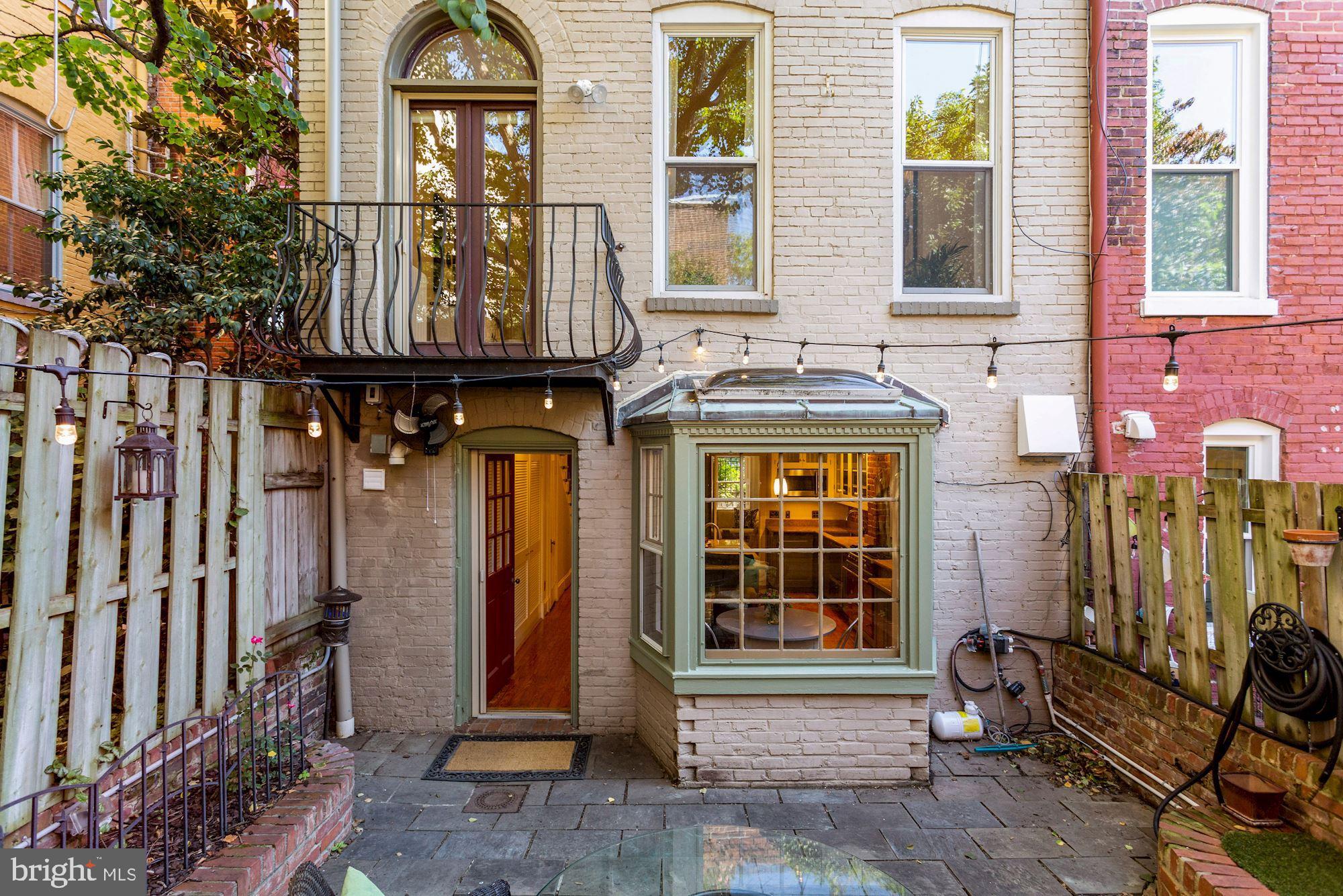 107 5th Street Southeast Washington, DC 20003 - Photo 16 of 32 A piece of history in the nation's capital