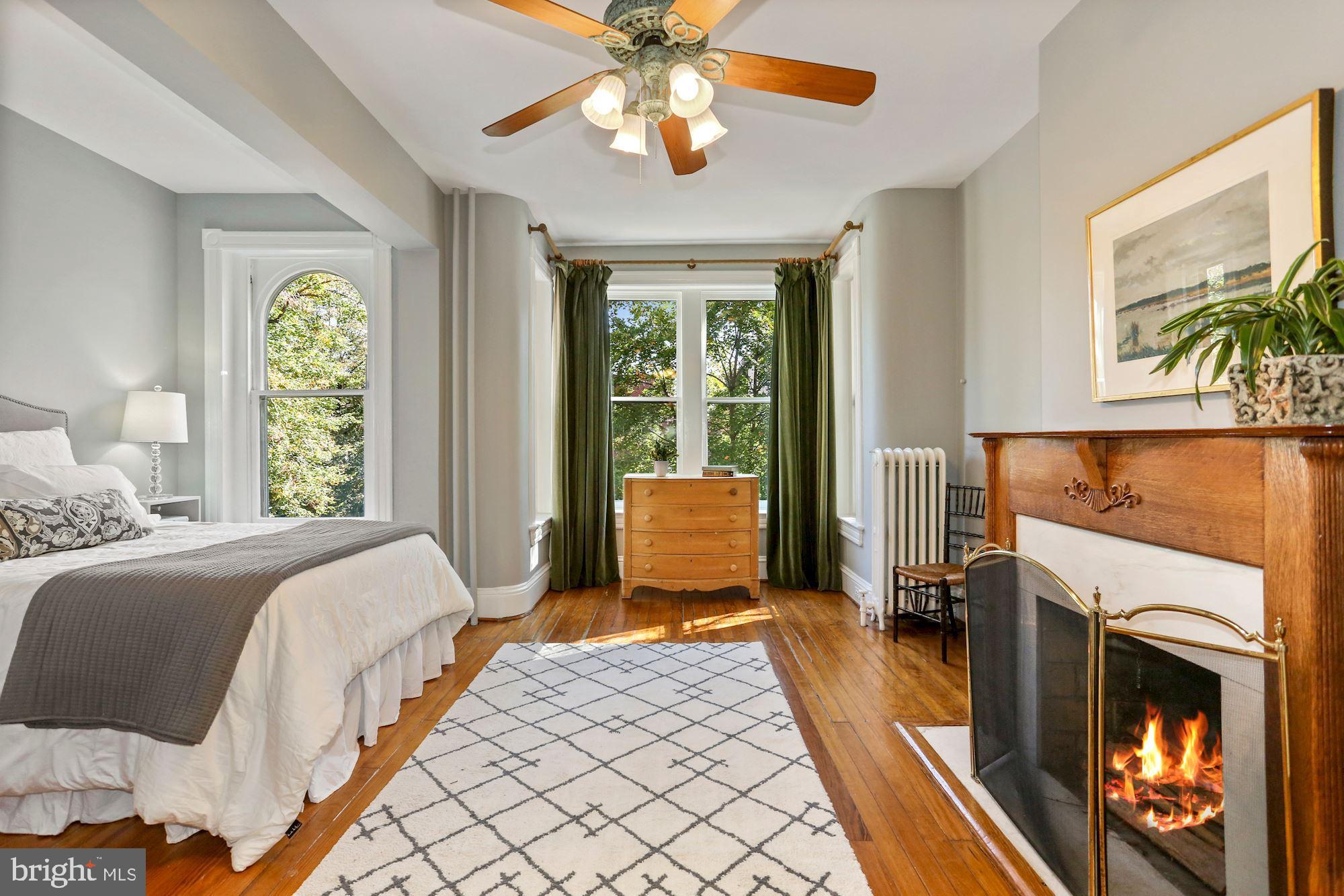 107 5th Street Southeast Washington, DC 20003 - Photo 23 of 32 Can easily fit a king bed, office / sitting area