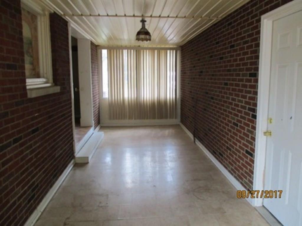 101 Grace Street McKees Rocks, PA 15136 - Photo 12 of 16
