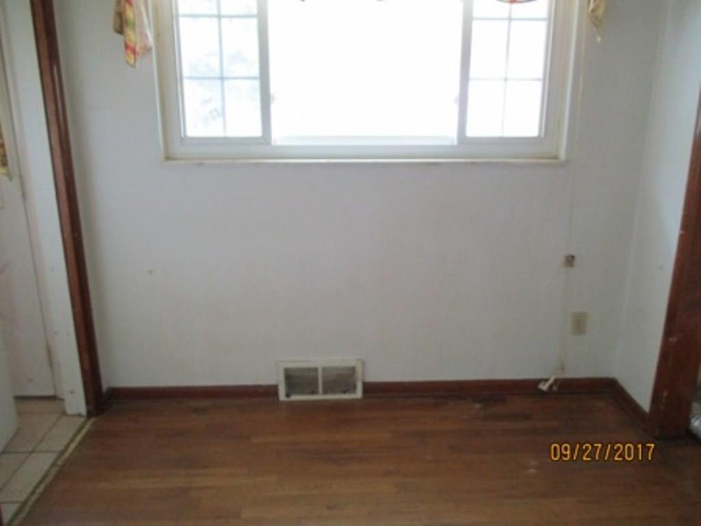101 Grace Street McKees Rocks, PA 15136 - Photo 6 of 16