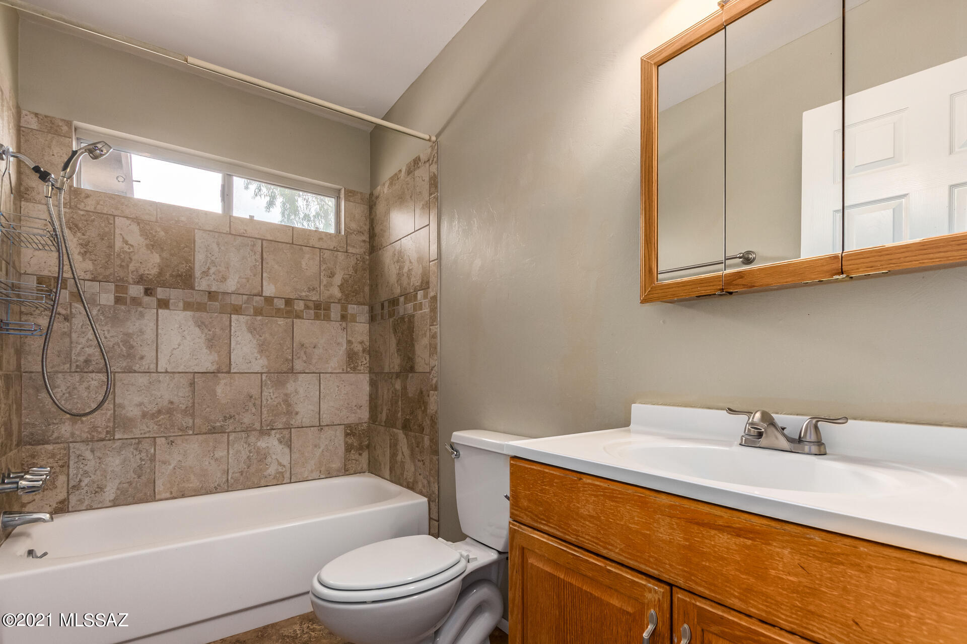 9535 East Stella Road Tucson, AZ 85730 - Photo 18 of 23 Gallery Image 18