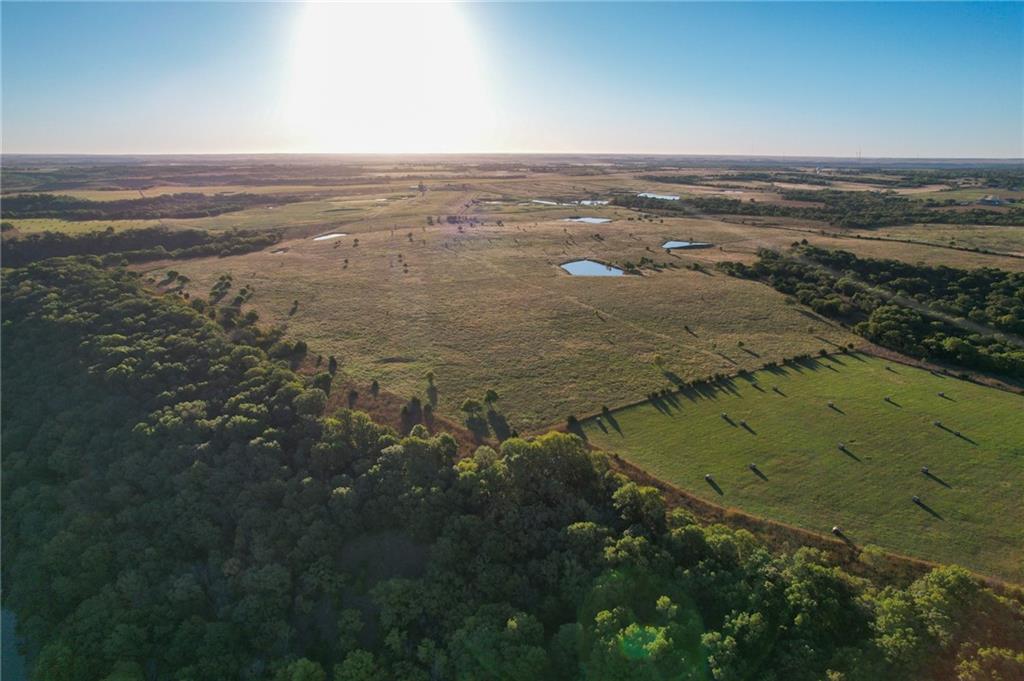 121st Road Arkansas City, KS 67005 - Photo 5 of 90