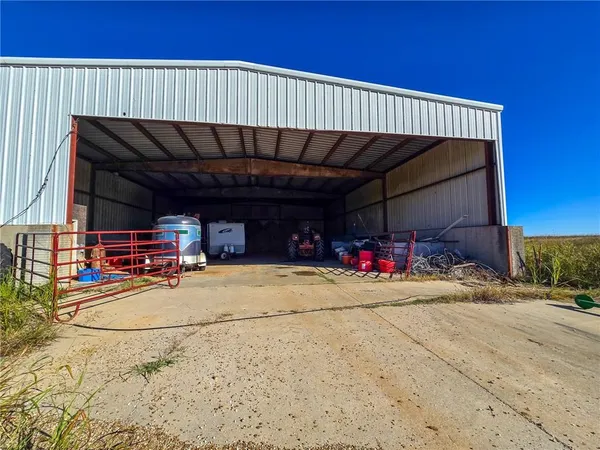 $2,197,029 | 121st Road, Arkansas City, KS 67005