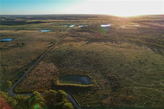 $2,515,439 | 121st Road, Arkansas City, KS 67005