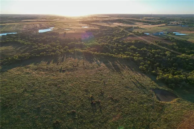 $2,515,439 | 121st Road, Arkansas City, KS 67005