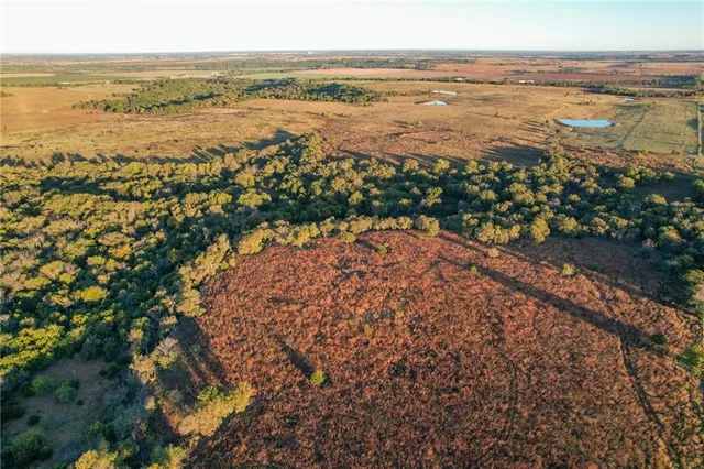 $2,515,439 | 121st Road, Arkansas City, KS 67005