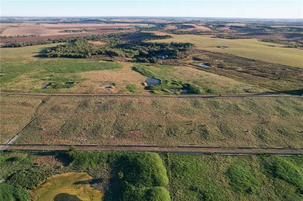 $2,197,029 | 121st Road, Arkansas City, KS 67005
