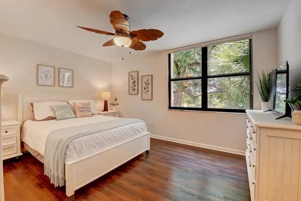 $2,750 | 950 Lavers Circle, Unit F307, Delray Beach, FL 33444