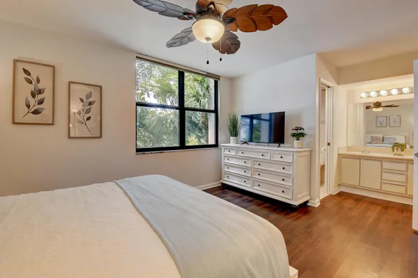 $2,750 | 950 Lavers Circle, Unit F307, Delray Beach, FL 33444
