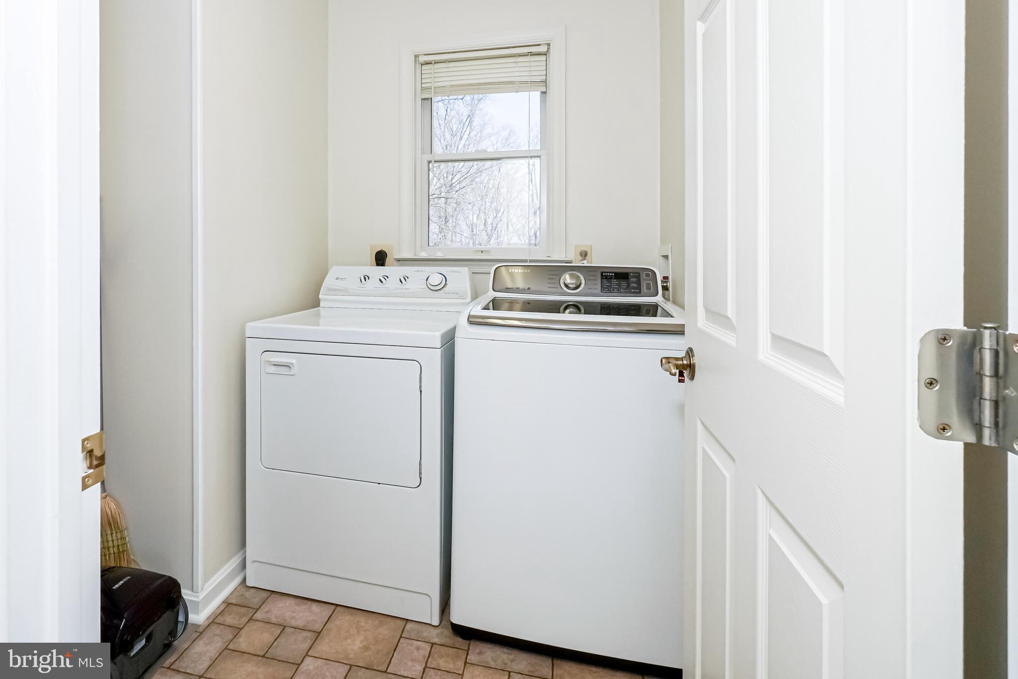 112 Turtleback Court Rising Sun, MD 21911 - Photo 10 of 23 a utility room with dryer and washer