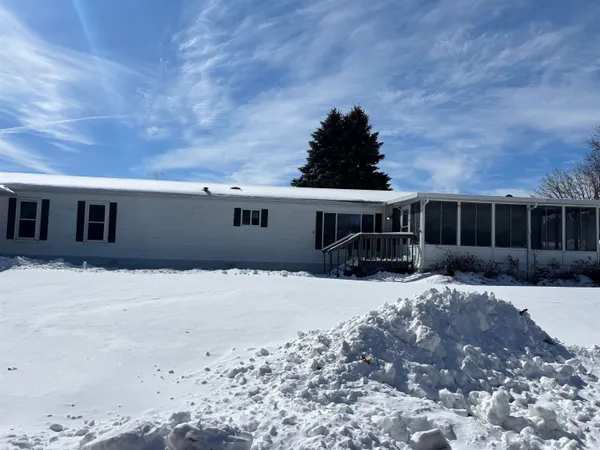 $100,000 | 1200 River, Unit 90, Sparta, WI 54656