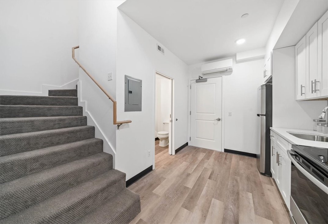 401 Olo Street, Unit 24 Woonsocket, RI 02895 - Photo 3 of 10